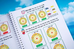 Sách viết xóa thông minh - Bảng cửu chương và Phép cộng Sách viết xoá thông minh